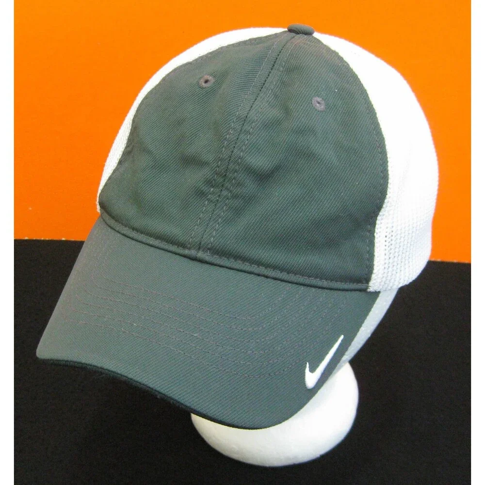 NIKE GOLF Men's White & Gray Baseball Cap Mesh Trucker Hat (Adult Flex-Fit)